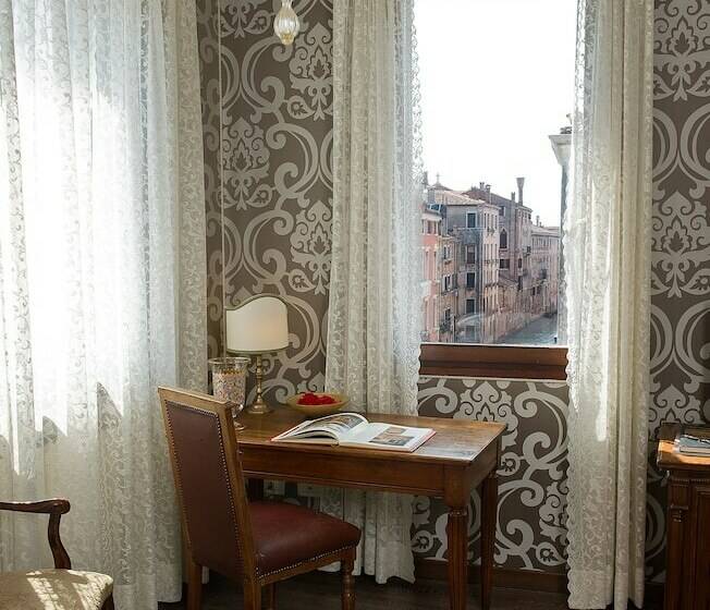 اتاق سوپریور با چشم‌انداز, Casa Nicolo Priuli