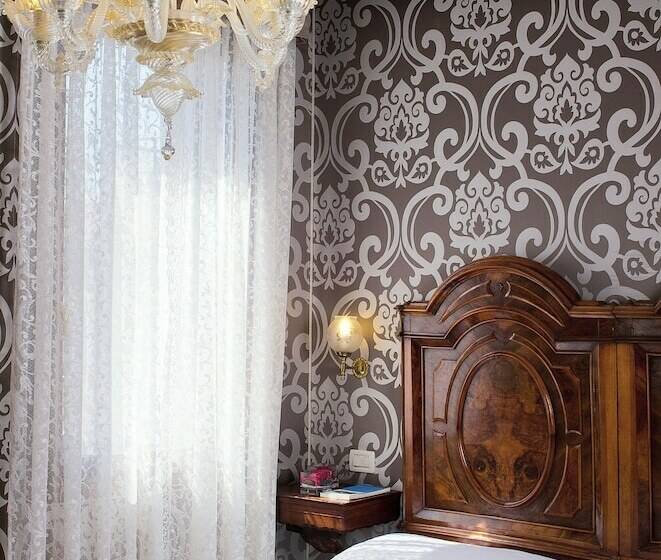 اتاق سوپریور با چشم‌انداز, Casa Nicolo Priuli