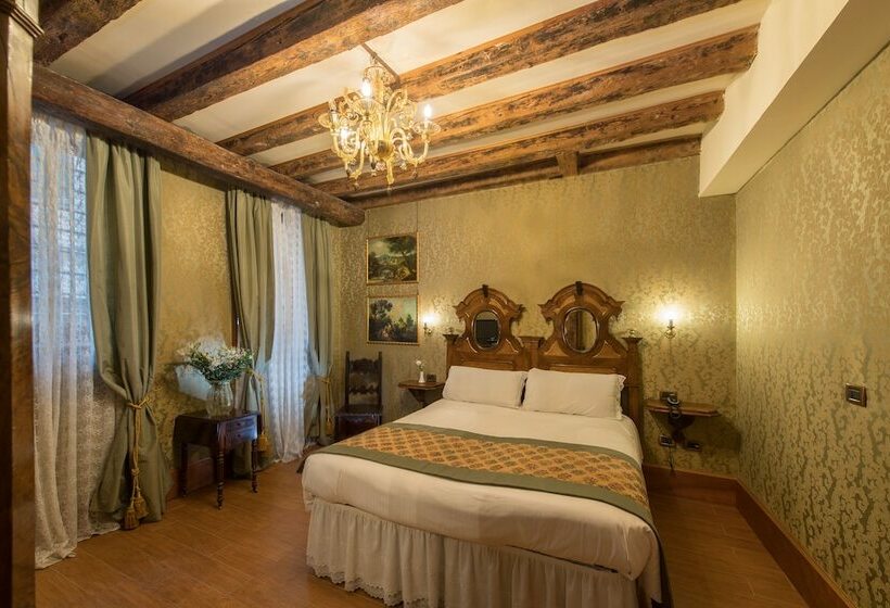 اتاق اکونومی, Casa Nicolo Priuli