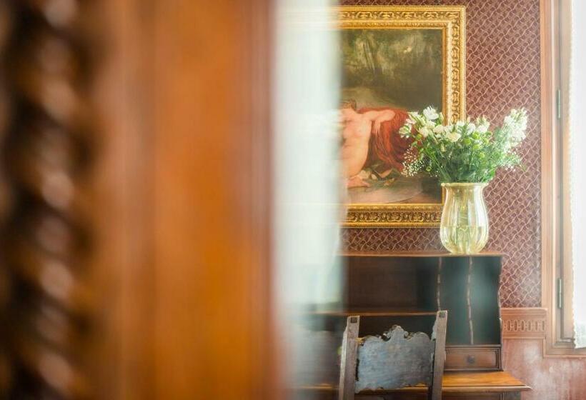 اتاق لوکس با چشم‌انداز, Casa Nicolo Priuli