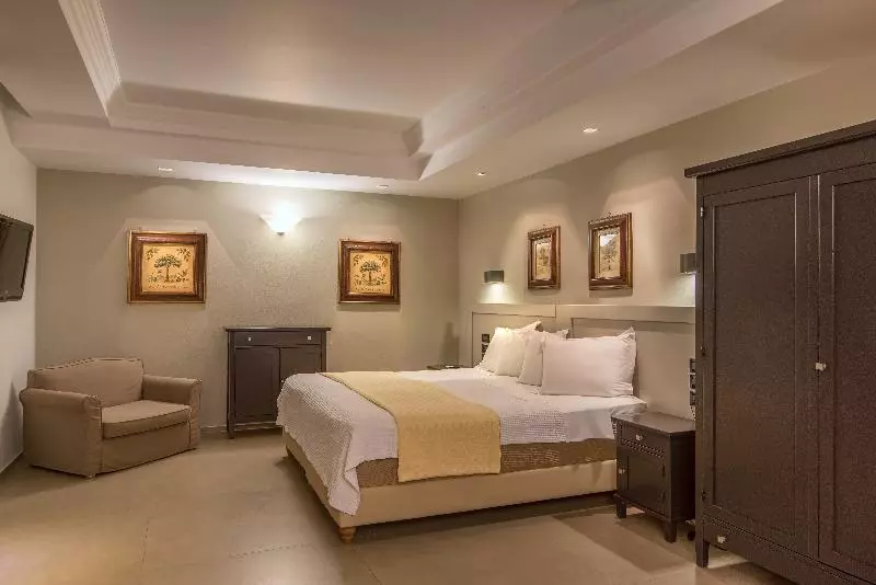 ２ベッドスイートルーム, Mövenpick Resort Agios Nikolaos Sivota