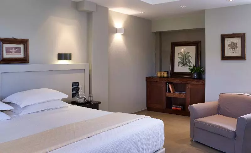 ２ベッドスイートルーム, Mövenpick Resort Agios Nikolaos Sivota