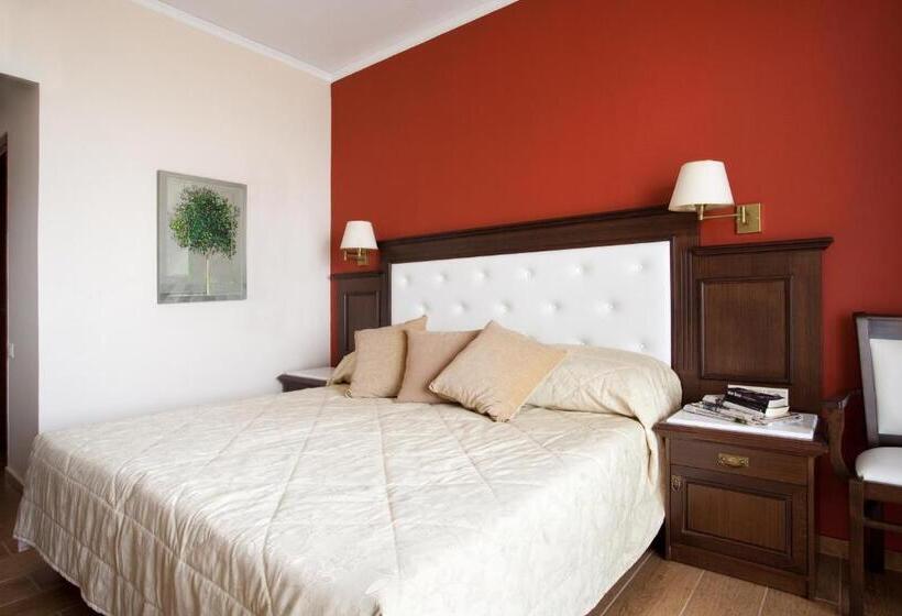 غرفة قياسية, Achillion Palace