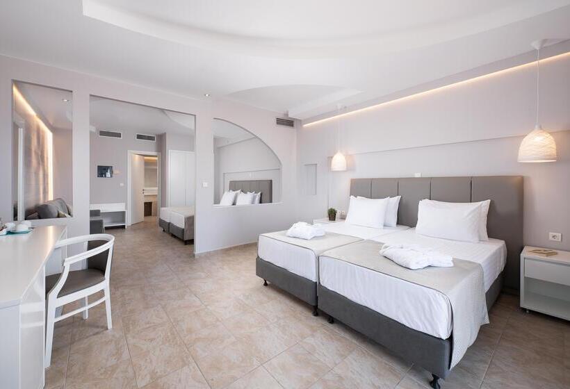 غرفة سوبيريور عائلية, Alexandros Palace