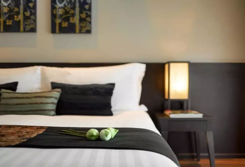 اتاق پریمیوم با چشم‌انداز باغ, Anantara Bophut Koh Samui Resort