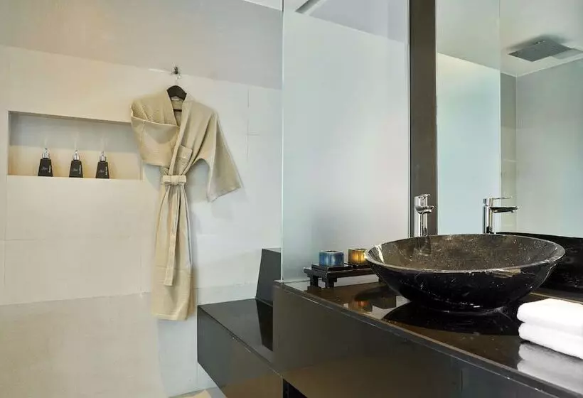 اتاق پریمیوم با چشم‌انداز باغ, Anantara Bophut Koh Samui Resort