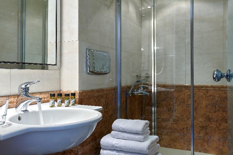 스탠다드 싱글 룸, Atrion