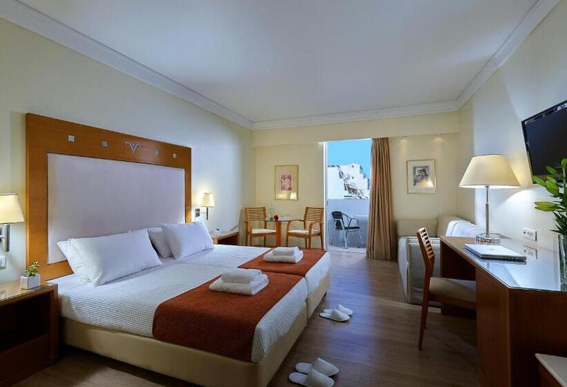 주니어 스위트, Atrion