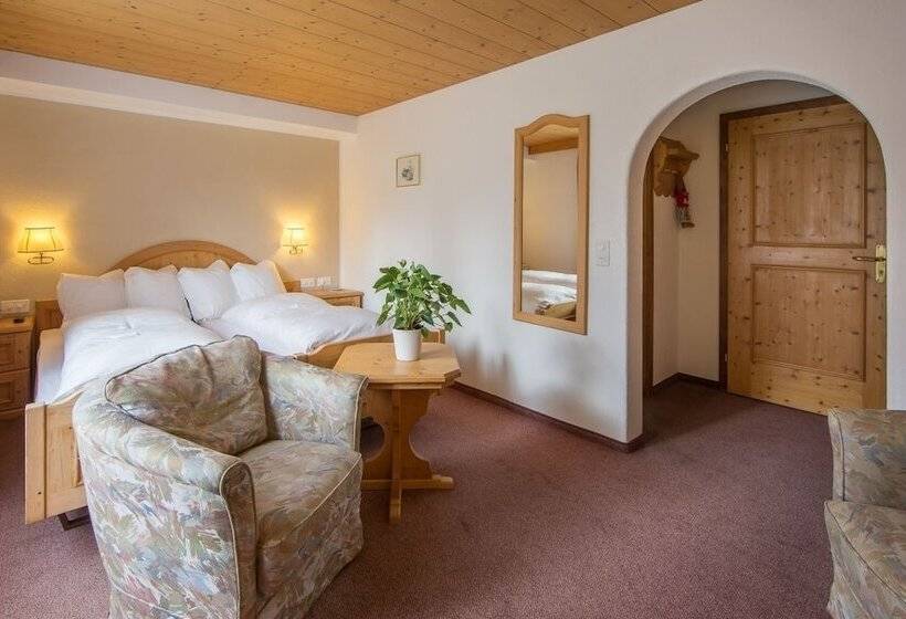 Классический Номер, Bellaval