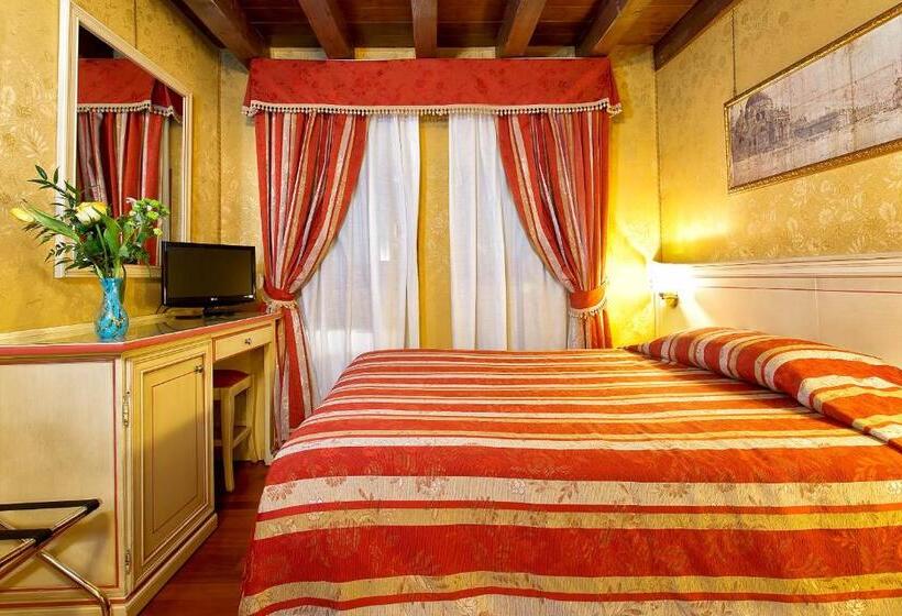 اتاق کلاسیک, Ca  San Polo