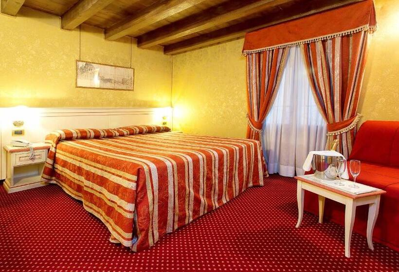 اتاق سوپریور سه تخته, Ca  San Polo