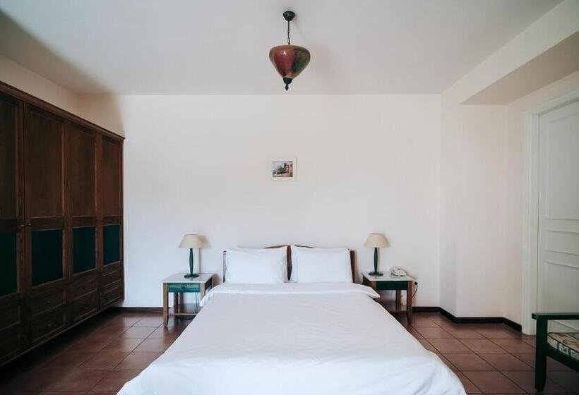 가든 전망 싱글룸, Century Resort