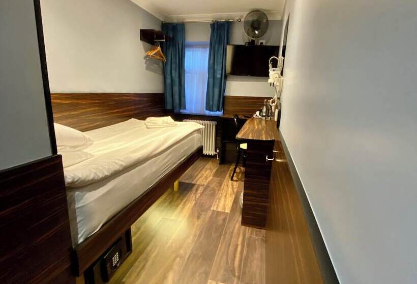 Номер Стандарт Индивидуальный, Crestfield