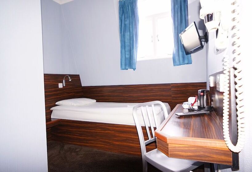 Номер Стандарт Индивидуальный, Crestfield