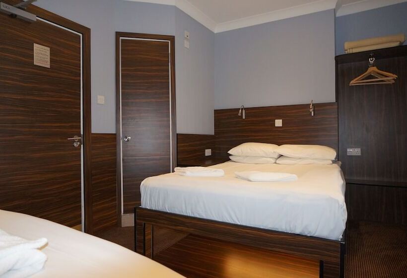 Номер Стандарт Трехместный, Crestfield