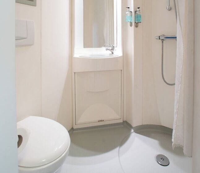 Номер Стандарт, Citi Hotel London Luton