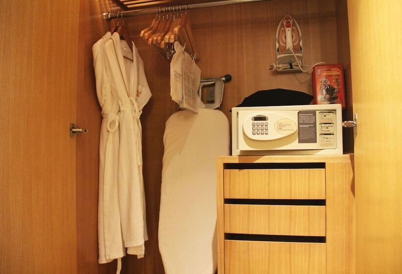 Номер Superior, Four Points By Sheraton Shenzhen