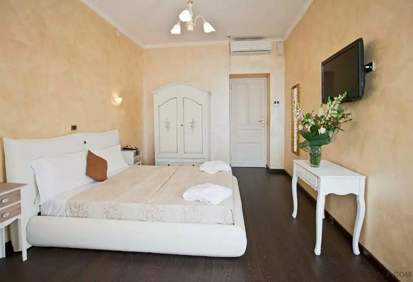 اتاق سوپریور با چشم‌انداز دریا, Grand Hotel & Des Anglais Spa