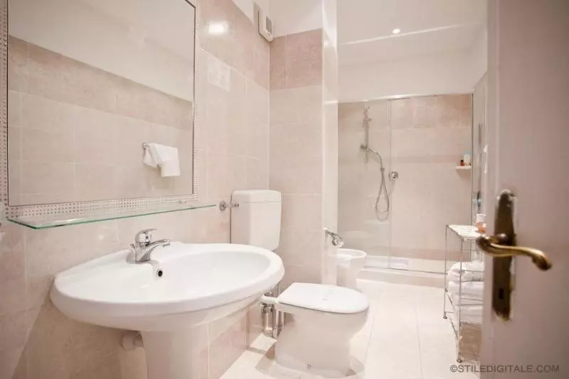 اتاق استاندارد چهار تخته, Grand Hotel & Des Anglais Spa