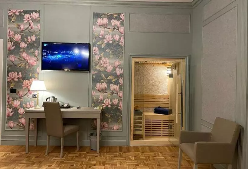 سوییت جونیور, Grand Hotel & Des Anglais Spa