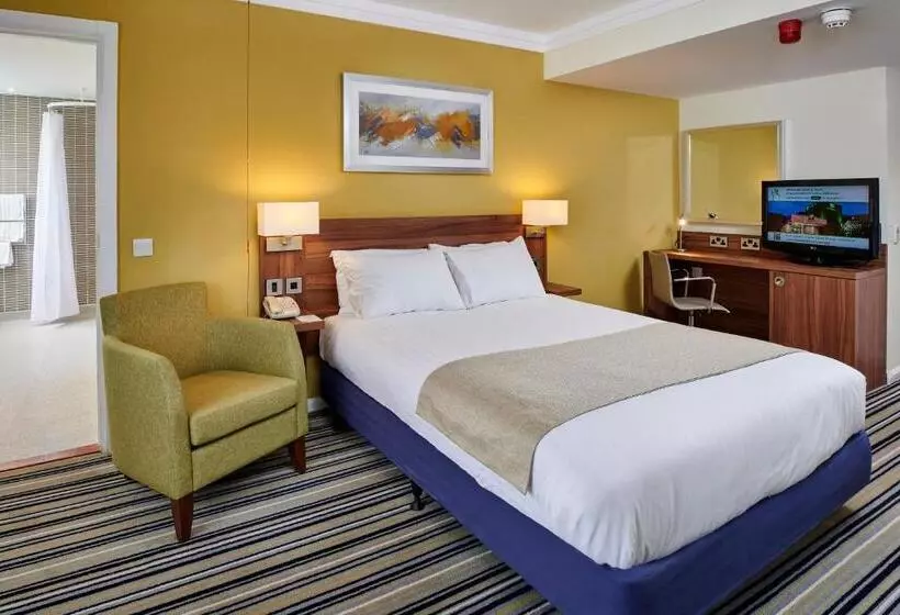 身障者適用スタンダードルーム, Holiday Inn Haydock, An Ihg