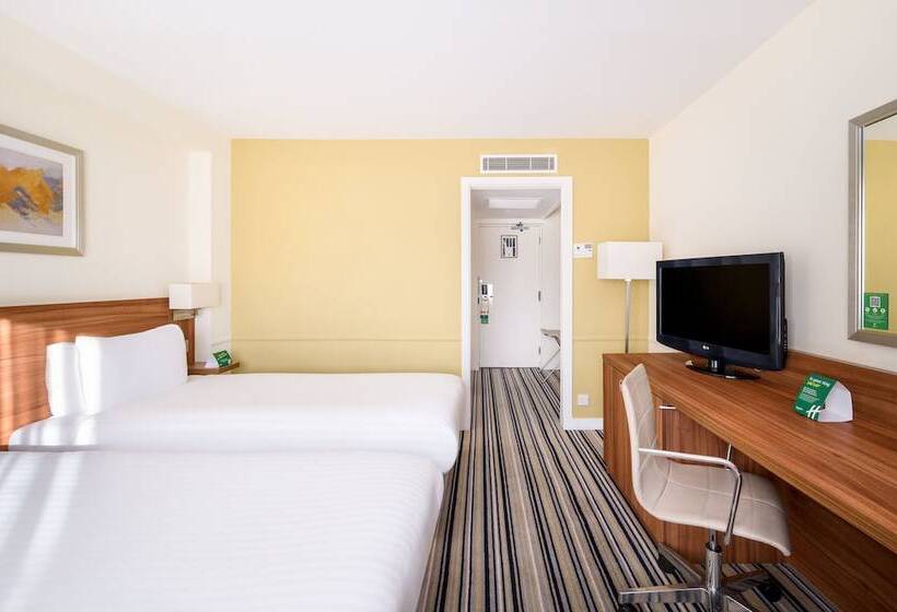Номер Стандарт, Holiday Inn Rochester Chatham, An Ihg