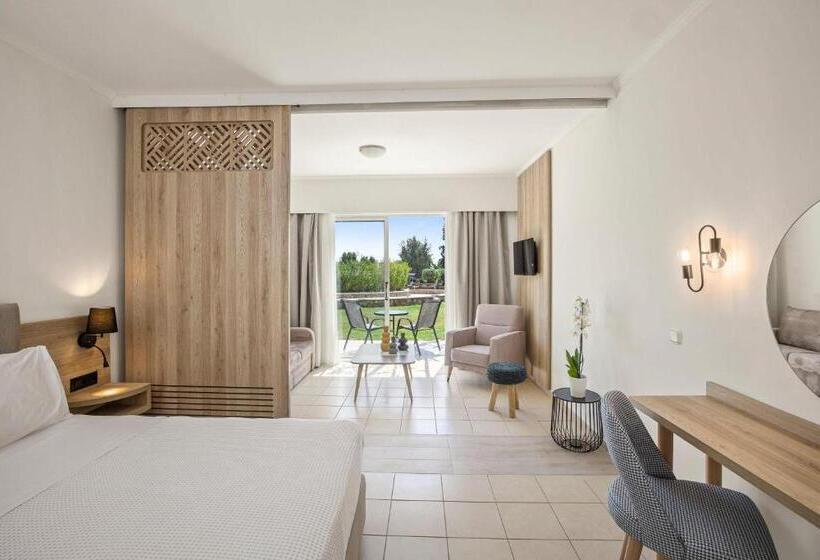 غرفة سوبيريور عائلية, Labranda Kiotari Miraluna Resort