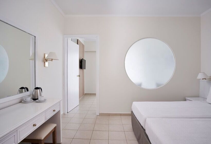 غرفة عائلية مطلّة علي الحديقة, Labranda Kiotari Miraluna Resort