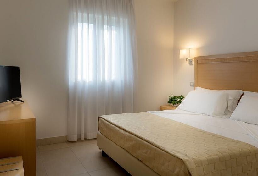 コンフォートトリプルルーム, Maritalia Hotel Club Village   All Inclusive