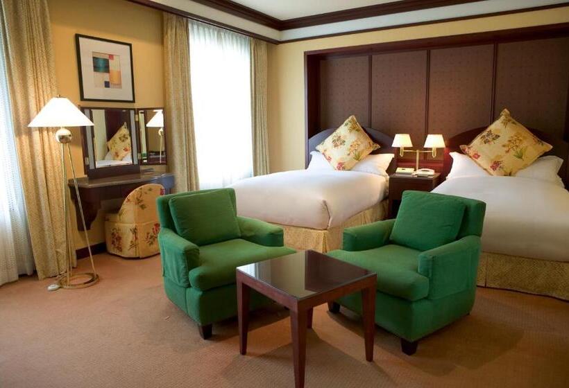 غرفة قياسية, Mito Plaza