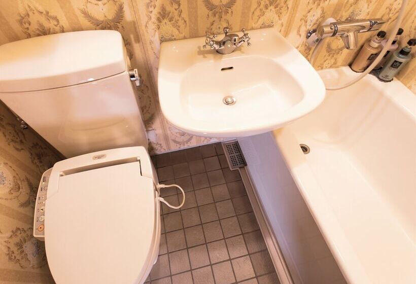 Номер Стандарт, Monterey Osaka