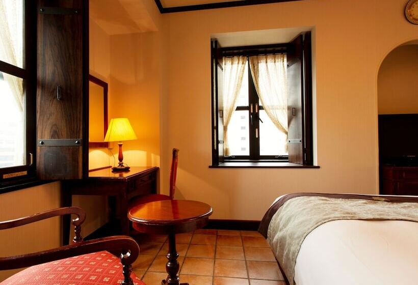 Номер Стандарт, Monterey Osaka