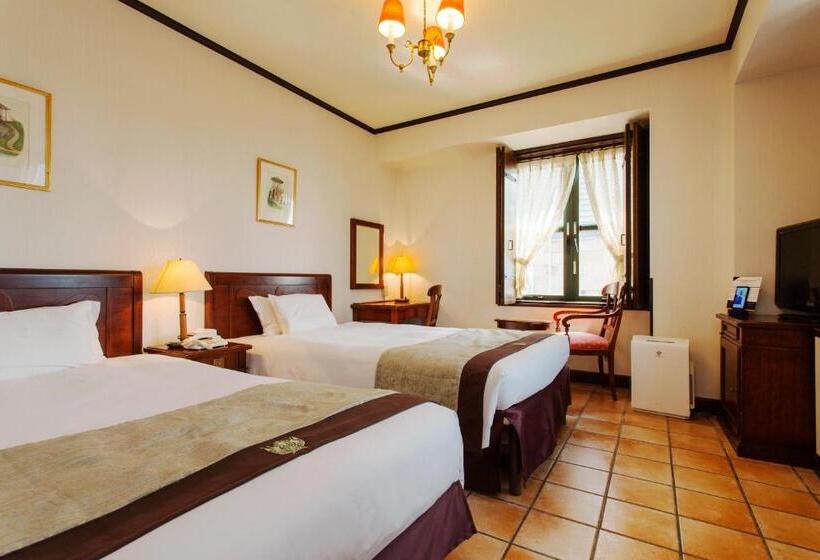 Номер Стандарт, Monterey Osaka