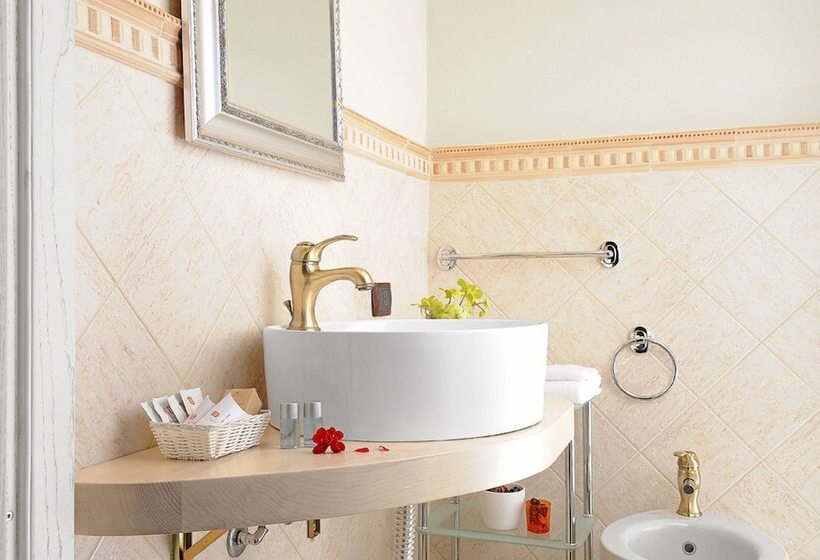 חדר סופריור, Palazzo Pischedda