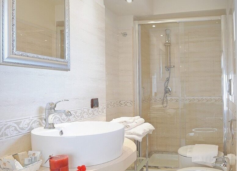 חדר סופריור, Palazzo Pischedda