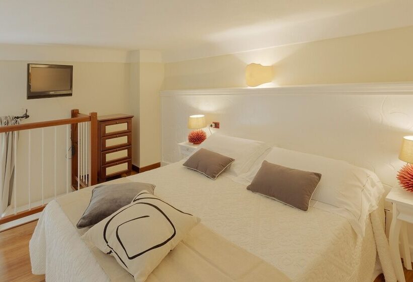 חדר סופריור, Palazzo Pischedda