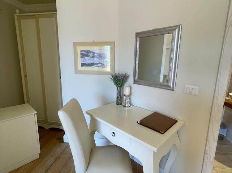 高级大房间, Palazzo Pischedda