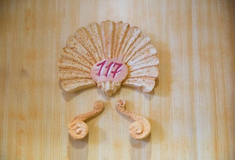 컴포트 룸, Poseidonia