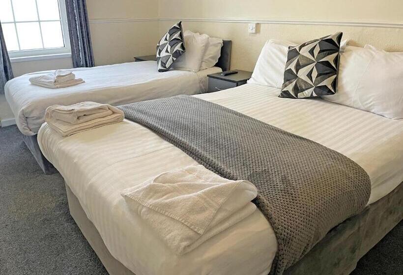 Семейный Номер, The President