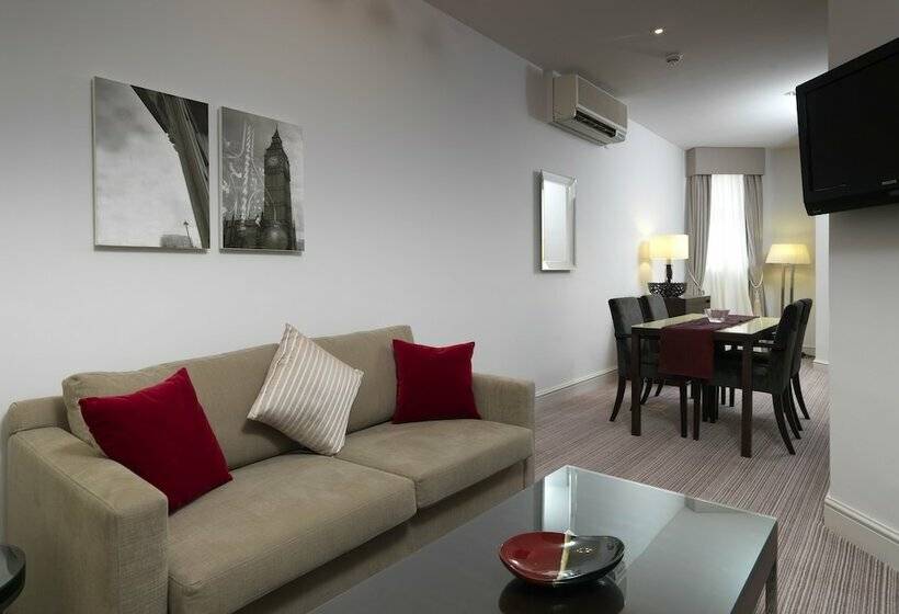 סוויטת ג'וניור, Thistle London Holborn