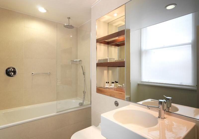 חדר אקזקיוטיב חדר קינג, Thistle London Holborn