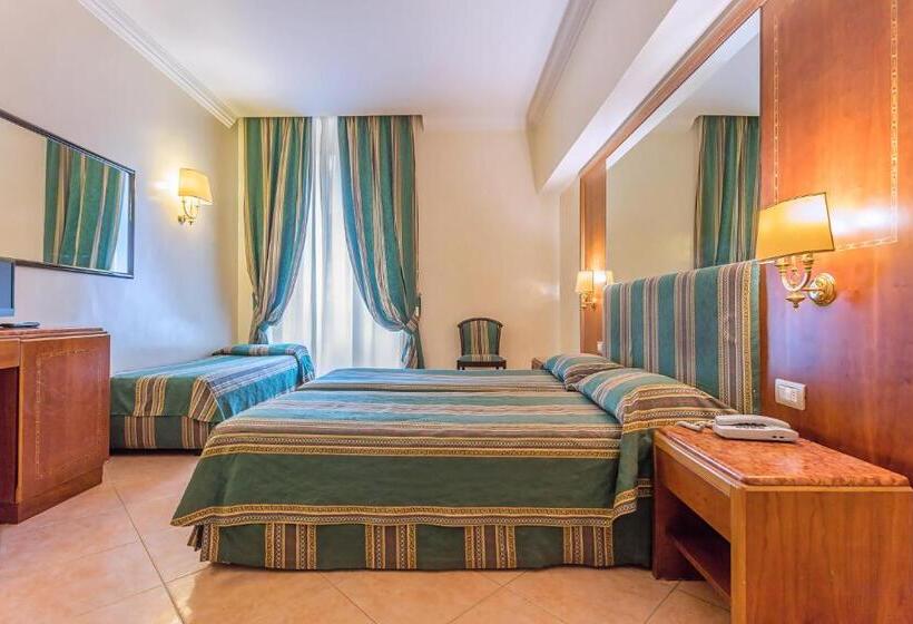 חדר סטנדרט לשלושה, Raeli Hotel Floridia