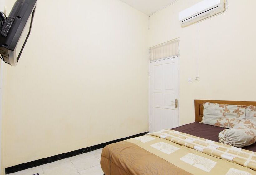 Номер Стандарт, Jj House Gejayan