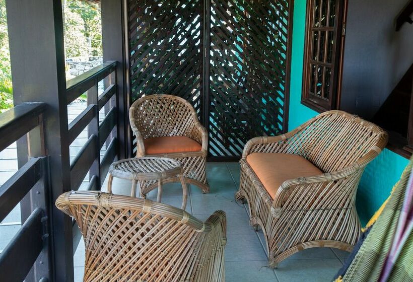 Pokój Rodzinny, Kalani Pousada