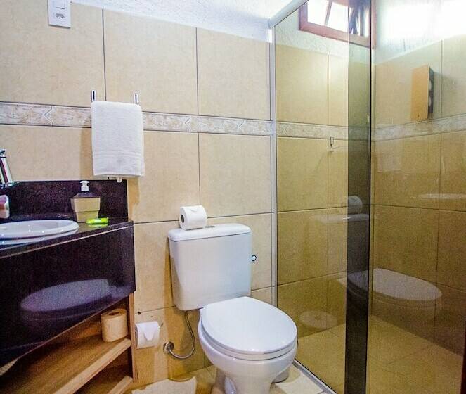 Pokój Rodzinny, Kalani Pousada