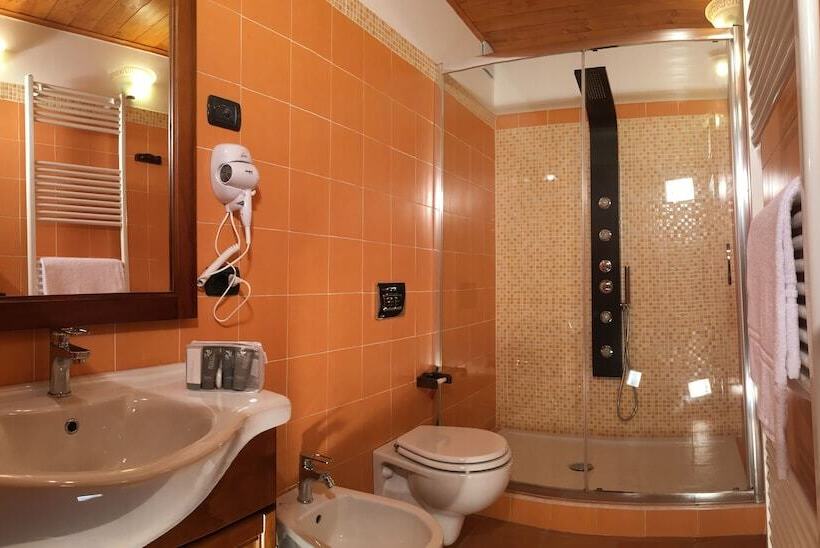 اتاق لوکس, Resort Ninfea San Pellegrino Terme