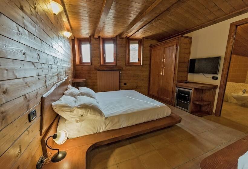 اتاق لوکس سه تخته, Resort Ninfea San Pellegrino Terme