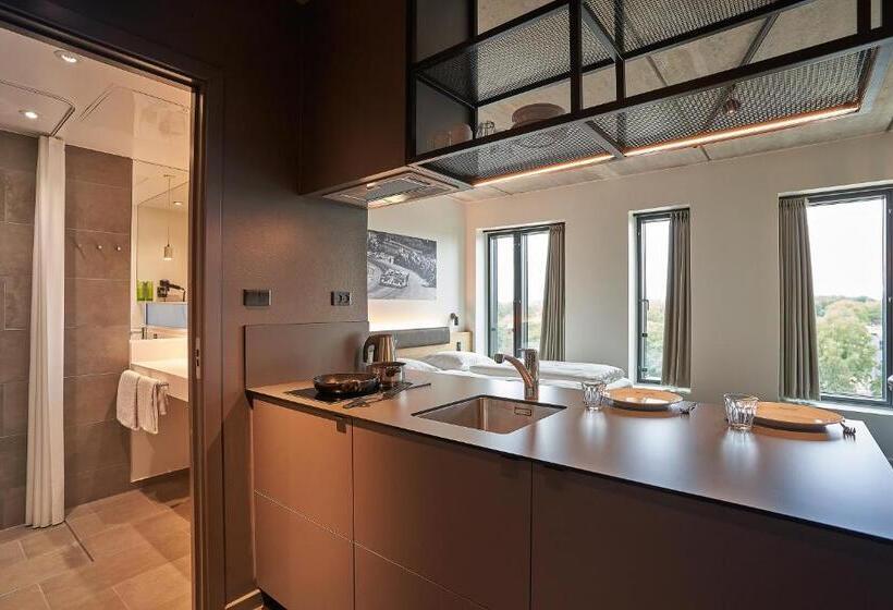 스탠다드 스튜디오, Four Points Flex By Sheraton Lyngby