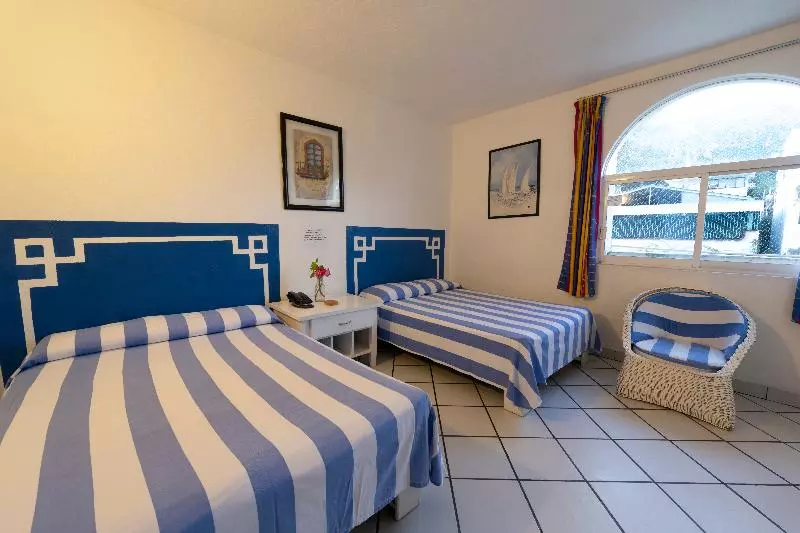 اتاق استاندارد با چشم‌انداز کوهستان, Acamar Beach Resort