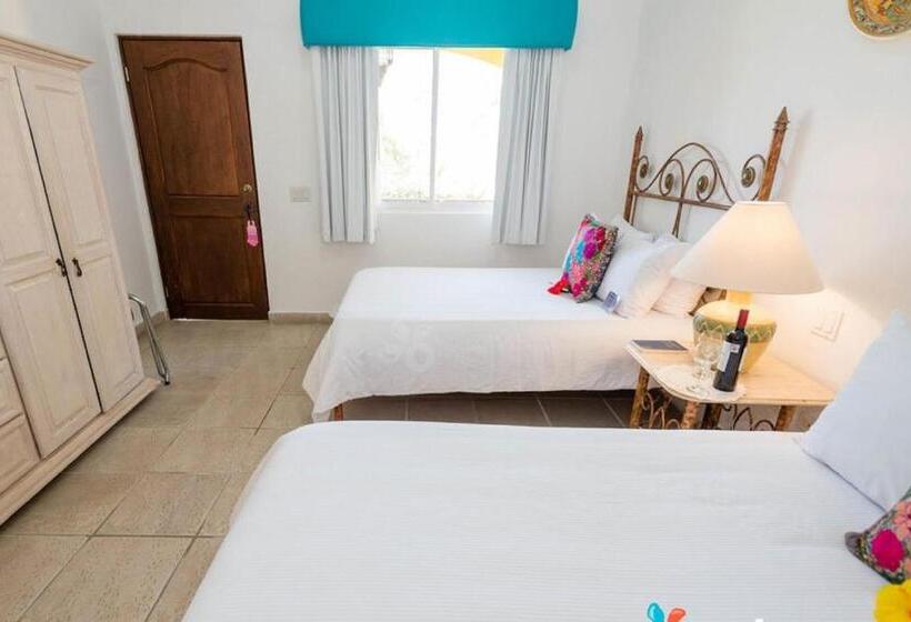 חדר סטנדרט שתי מיטות זוגיות, El Encanto Inn & Suites